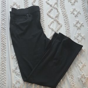 Vera Wang Black Flare Pants with Timeless Elegance